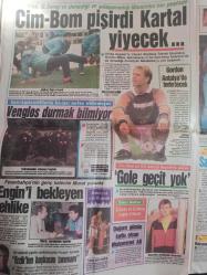 Duvar Haftalık Magazin ve Siyasi Aktüalite Gazetesi - 17 Ocak 1992 - Nükhet Duru Artık Patron - Türkler'e cinselliği öğretiyor - Evin Doğu - 5 milyona beş kişiye satıldı - Füsun Erbulak - Süleyman Demirel - Arabanız sizin için ne diyor? - Zerrin Yaman - Warren Beatty - İbrahim Gürkan - Alleen Wuornos - Korkunç Etna yine rahat bırakmıyor - Hüseyin Ekinci - Rusya'da herkesin ortak derdi yiyecek bir şeyler bulabilmek - Safranbolu - Cinsel Danışmanınınz - Deniz Baykal - Feridun Yazar - Sabahattin Demiray - Özden Alpdağ - Tansu Çiller - Bilal Özcan - Liz Tirbelis - Ceyhan Gür - Galatasaray'a 30 metreden attığım golü, hayatım boyunca unutmam'' - Cimbom'un Kalecisi Hayrettin - Joseph Venglos - Leman Sam - Gazanfer Özcan - Seyyal Taner - Sevgin Birol - Banu Alkan - Müjdat Gezen - Ayşegül Aldinç - Kathleen Quinlan - Liz Taylor - Duygu Asena - Oryantal Şahmaran - Fulya Yıldırım - Begüm Özbek - Freddie Mercury fotoğraf ve haberi - Tam Takım Gazete