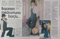 HÜRRİYET GAZETESİ-SHOW-PAZAR DERGİSİ-27 MART-1994-YIL:54 -KAPAK-FOTOĞRAF-RÖPORTAJ-SOSYETE-ABAJUR DENIZ'I FALCISI YÖNETİYOR-TANRILARIN SATRANÇ OYNADIĞI KIYI-BAĞIRGANLI-ŞIK BİR TUTKUDUR GOLF-ZÜĞÜRT AYDINLAR-GOLF-KAZAK-JURASSIC PARK-ROBİN WİLLİAMS-VAN GOGH-HARWARD ÜNİVERSİTESİ-ÖZLEM SAVAŞ-ZÜĞÜRT-AYDIN-ABDÜLHAK HAMİD-DENİZ ÇELİK-BENDENİZ-İSVİÇRE-SOYLULAR-MÜJDE AR-EL KREMİ HEDİYESİ-BETİ KOHEN-MEHMET ÜSTÜNKAYA-GÖNÜL TURGUT-HARBİYE KÜLTÜR MERKEZİ-AYŞEGÜL TECİMER-AJDA PEKKAN-ÜNVER ORAL-FİGEN ERMAN-AYŞE BİNGÖL-KOREL BİNGÖL-BAĞIRGANLI-BARBİE-BEBEK-SPOR-MEYVE SEBZE-GÖKYÜZÜ-MANZARA-SERAP AKSOY-CEMİL İPEKÇİ-ERHAN YAZICIOĞLU-SEDEN GÜREL-SUMRU YAVRUCUK