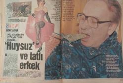 HÜRRİYET GAZETESİ-SHOW EKRAN DERGİSİ-SHOW-DERGİ-22 MAYIS-1994-SAYI:62-KAPAK-FOTOĞRAF-RÖPORTAJ-DOĞANIN BONKÖR DAVRANDIĞI BELDE: ALAÇATI-HUYSUZ VIRJINLE ÇOK ÖZEL-ÜNLÜLER NASIL AŞIK OLDULAR?-ŞİDDETİ KÖRÜKLEYEN HOLLYWOOD-KADIN KADINI SEVEMEZ-ENGİN KOÇ-SEDEN GÜREL-ŞEBNEM DİNÇGÖR-CANSEL ÖZZENGİN-KAPAK KIZI-MÜGE ORUÇKAPTAN-ALEV BAYMUR-YONCA EVCİMİK-GAZANFER ÖZCAN-GÖNÜL ÜLKÜ-CÜNEYT ARKIN-PAUL MCCARTNEY-SADRİ ALIŞIK-ÇOLPAN İLHAN-SEDA SAYAN-SİNAN ENGİN-YOM CRUISE-KEVIN COSTNER-HÜLYA KOÇYİĞİT-PATRIC SWAYZE-LEVENT KIRCA-OYA BAŞAR-BRUCE WILLS-YILDIZ TİLBE-KENAN DOĞULU-SEYFİ DURSUNOĞLU-HABERİ VÜCUDUNDAN AL-EGZEMA-ADET SANCILARI
