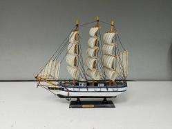 Ahşap Büyük El Yapımı Gemi Maketi