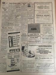 HÜRRİYET GAZETESİ 2 EKİM 1964 YIL :17 SAYI :5899---Oylamaya 87 bin 148 okuyucu katıldı --Toprak Reformu Yurt Çapında Yapılamıyor Son sınıfta 1 dersten  kalanlar aynı sınıfta devam  edebilecek --Silifke de  Bizans Hazinesi Bulundu ---Ahmet Tarık Tekçe nin  Yaşama Şansı Azalıyor ---Yeni harman sigarası  yakında  filtreli oluyor ---Vilayet ,köy pazarları kurmak için çalışıyor ----200 milyon dolarlık eroin  kaçakçılığı ---Memurlarının kendisini isteyip istemediklerini öğrenmek  için referandum  yaptı ---Olimpiyat Kafilemizi Dün Uğurladık --Japonlar güreşin iki stilinde  biz üç altın madalya kazanacağız  ,diyorlar---Uluğ ,Hollandalılara misafirperverliğimizi  göstereceğiz diyor ---Galatasaray ,kampa girdi --Fotoğraf Yarışması Oylama Neticeleri --Harika çocuk imtihanda 3400 aday arasında 9. oldu ---Ruslar Kıbrıslı Rumlara şartız olarak askeri yardım yapıyor ---