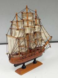 Ahşap El Yapımı Gemi Maketi