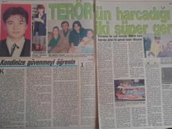 PS Magazin Haftalık Magazin ve Siyasi Aktüalite Dergisi - 25 Kasım 1990 - Sayı:64 - Terör kurbanı süper gençler - Kendinize güvenmeyi öğrenin - Ali Rıza Kardüz - Nova Baran Center'da neler yenir? - Tiffany & Tomato Giyim Reklamı - Kocasına sinirlendi, lezbiyen oldu - Karısı razı, kocası razı, kime ne - Penti Çorap Reklamı - Pedo Bebek Bezi Reklamı - Toskana Deri Kıyafet Reklamı - Talat'ın Kahvesi - Bırak flört ayaklarını - Ruhat Biliktan-  İnfinity Design - Mudo Collection Giyim Reklamı - VİP Sağlık Yastığı Reklamı - BüroSit Koltuk Reklamı - Güneş Yay Burcunda - 60 Günde Olay - Engin Ardıç - En Kralından... - Akkum Agik Magik - Dinarsu Halı Reklamı - Kare Bulmaca - Sabah Bulmacası - Valery Hamile Elbisesi Reklamı fotoğraf ve haberi - Tam Takım dergi