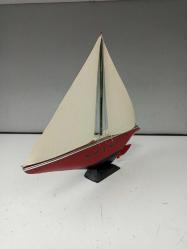 Ahşap El Yapımı Kırmızı Gemi Maketi