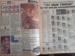 PS Magazin Haftalık Magazin ve Siyasi Aktüalite Dergisi - 14 Temmuz 1991 - Sayı:98 - Nereden Nereye! - Yalnızım, kısmetsizim - Dehşet saçan ana kız - Metin Ersoy ''Sülü''ye sesleniyor - Ümit Çeliker - Süleyman Demirel - Dansöz Yağmur - Şantöz Melek - Perihan Savaş - Müşerref Akay - Müşerref Tezcan - Yasemin Koşal - Türkan Şoray - Hakan Solaker - Azı da çoğu da zarar - Engin Ardıç - Daldan Dala - Zefiren Yolagetiren - Geçmişe yolculuk - Ercüment Şener - Lenny Kravitz - Ali Rıza Kardüz - Fransız Tatil Köyü - Ruhat Biliktan - Erenköy Pabetland - Çekilişli, eğlenceli pazar geceleri - Orhan Vural - Aykut Işıklar - Fantezinin bedeli!.. - Milyarlar ve heyecan - Cem Hakko - İskender Atakan - Ali Karacan - Renç Koçibey - Teoman Orbertk - Jet denizaltılarla 160 kilometre sürat - Hanımlar için tek problem park - Herşey temiz hava için! - Süper Sabah - Evlenmek için uygun dönem - Persil Deterjan Reklamı fotoğraf ve haberi - Tam Takım Dergi