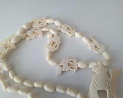 Vintage Kemik Malzemeden Deve Figürlü El Yapımı Tribal Kolye