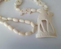 Vintage Kemik Malzemeden Deve Figürlü El Yapımı Tribal Kolye