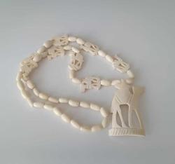 Vintage Kemik Malzemeden Deve Figürlü El Yapımı Tribal Kolye