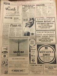 HÜRRİYET GAZETESİ 16 EYLÜL 1966 YIL :19 SAYI :6603--Gürsel ,Pazar Günü Toprağa Veriliyor ---54 İşçi dün otobüsle  Çorum a hareket  etti ---Melahat Gürsel de hasta ---Kahveci çırağı Naim zengin ailenin  kızını  tehditle dağa kaçırdı ---Kıbrıs ta Rumlar bir Türk ün otomobilini  ateşe  verdi ---21 Mürettebatı bulunan bir Alman denizaltısı battı ---Muktedir  ve cesur bir liderdi ---Düzce  cinayeti  ile ilgili  bir parmak izi  bulundu ---İlkokullar  19 Eylül Pazartesi Açılıyor ---Bir Hostesin Üzerinde 1 Milyon 600 Bin Liralık Kaçak Zümrüt ve Yakut Bulundu ---Beşiktaş Bolusporu 1-0 yendi ---Bu haftaki maçlar tehir  edilmiyor ---Spor yapalım  dedikodu değil ---30 Yaşındaki Fransız Yüzücü 30-35 Metre Dalabilmektedir --İran la yarın  karşılaşacağız ---İzmirspor Fenerbahçe  için kampa girdi ---Milli Piyango Dün Çekildi ---Japonlar  boş araziye  köy kuruyor ---Artık  her  elmasın nüfus  kağıdı var ---Şarkıcı Mina bir oğlu olduktan sonra evli sevgilisinden ayrıldı ----