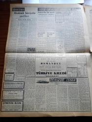 Vatan Gazetesi - 23 Mayıs 1954 - Ahmet Emin Yalman Köşe Yazısı - Demokrat Parti Meclis Grup'u Bugün Toplantı Yapıyor -  Başbakan Adnan Menderes Ankara'da Genç Demokratlar Temsilcileriyle Görüşürken - Tokyo Dünya Serbest Güreş Şampiyonası - Güreşçi Osman Kambur - Nurettin Ardıçoğlu 12 Ay 15 Gün Hapse Mahkum Oldu - İngiltere Fransa Anlaşmasının 50. Yıldönümü - İstanbul'da Rıhtım ve Antrepo Yapılacak - Seçimlerin Kati Neticesi Açıklandı - İtalyanlar Dört Yugoslav'ı Esir Aldı - Denizde İsyan Yazan Herman Wouk Yazı Dizisi - Akademik Hürriyetin Şartları Yazan Hasan Refik Ertuğ - Türk Irak Dostluk Anlaşmasının Yıldönümü - Mısır Komünist Çin'i Tanıyacakmış - General Ali Fuat Cebesoy'un Siyasi Hatıraları Yazı Dizisi - Osmanlı Tarihinden Sayfalar Yazan Feridun Fazıl Tülbentçi Yazı Dizisi - Jigolo Yazan Daniel Harper Yazı Dizisi - Puro Tuvalet Sabunu - Güreşte Bekir Büke Ve Adil Atan Rakiplerine İttifakla Mağlup Oldular - Pan American - Gripin - Arı Unları - Good Year - Karamürsel Mağazası