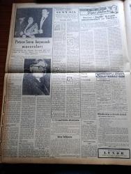 Vatan Gazetesi - 23 Mayıs 1954 - Ahmet Emin Yalman Köşe Yazısı - Demokrat Parti Meclis Grup'u Bugün Toplantı Yapıyor -  Başbakan Adnan Menderes Ankara'da Genç Demokratlar Temsilcileriyle Görüşürken - Tokyo Dünya Serbest Güreş Şampiyonası - Güreşçi Osman Kambur - Nurettin Ardıçoğlu 12 Ay 15 Gün Hapse Mahkum Oldu - İngiltere Fransa Anlaşmasının 50. Yıldönümü - İstanbul'da Rıhtım ve Antrepo Yapılacak - Seçimlerin Kati Neticesi Açıklandı - İtalyanlar Dört Yugoslav'ı Esir Aldı - Denizde İsyan Yazan Herman Wouk Yazı Dizisi - Akademik Hürriyetin Şartları Yazan Hasan Refik Ertuğ - Türk Irak Dostluk Anlaşmasının Yıldönümü - Mısır Komünist Çin'i Tanıyacakmış - General Ali Fuat Cebesoy'un Siyasi Hatıraları Yazı Dizisi - Osmanlı Tarihinden Sayfalar Yazan Feridun Fazıl Tülbentçi Yazı Dizisi - Jigolo Yazan Daniel Harper Yazı Dizisi - Puro Tuvalet Sabunu - Güreşte Bekir Büke Ve Adil Atan Rakiplerine İttifakla Mağlup Oldular - Pan American - Gripin - Arı Unları - Good Year - Karamürsel Mağazası