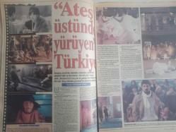 PS Magazin Haftalık Magazin ve Siyasi Aktüalite Dergisi - 29 Eylül 1991 - Sayı:108 - Kadir İnanır'ın kalbini çalan bakire - İlker Sarıer - ''İşportacı İstanbul'a hükümdar olmaz!'' - Funda Öncü - Orhan Vural - 2. Sinemacılar yürüyüşü - Aykut Işıklar - Hazan ile birlikte gelen pembe dedikodular - Ali Rıza Kardüz - Ankara'dan İstanbul'a VİP Air ile seyahat- Pakmaya Reklamı - ''Ateş üstünde yürüyen'' Türkiye - Ruhat Biliktan - Sonbahar vitrinlerinden - Kerim Evren - Romantizm ölmez! - Kahkaha prensleri - Engin Ardıç - Bahçe sineması ürpertisi - Sosyete yardım da sever! - Ayşe Günay - Meral Gökçaylı - Deniz Murathanoğlu - Betin Hakko - Lili Garih - Deniz Malkoç - Dilek Yalçınkaya-  Heves Ekinci - Yasemin Kamhi - Müberra Yorgancıoğlu - Belkıs Sabancı - Sibel Akan - Esin Demirören - Nesrin İlter - Sibel Vatandost - Teoman Orberk - Çapkınlar dikkat! - Dünyanın en ince ve küçük iğnesi - Yasemin Boran - Süper Sabah Bulmaca - Merkür Terazi burcunda - fotoğraf ve haberi - Tam Takım Dergi