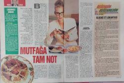 HÜRRİYET GAZETESİ-SHOW DERGİSİ-4 EKİM-1992-SAYI:28-KAPAK-FOTOĞRAF-RÖPORTAJ-HER ZAMAN BERABERLER-SOSYETENİN KARDEŞLERİ-ÇİĞDEM SABANCI-SUZAN AKMAN-LEYLA ÇABUKLAR-BİTKİLERLE SAÇ DÖKÜLMESİNE ÇARE BULDU-CANSU AKBEL-EKRANIN SEVİMLİ YÜZÜ-HER YERDE KAVGA VAR-SEREN SERENGİL-COLPO GROSSO-FARUK PEKER-CINDY CRAWFORD-RICHARD GERE-FILIZ AKIN-GÜNSELİ TOSUN-RENE RUSSO-MADONNA-BEŞİK'TEN TELEVİZYONCU-MERVE KURTTEPELİ-ELA KOŞAR-LEYLA ATALIK-ZUHAL YORGANCIOĞLU-HALUK YORGANCIOĞLU-TANSA MERMERCİ-DERİN MERMERCİ-YOSUN MERMERCİ-FÜSUN TOPBAŞ-BÜLENT VERDİ-BERKER GÖKÇEK-EBRU GÖKÇEK-MEHMET ALİ ILICAK-ASLI ILICAK-MUTFAĞA TAM NOT-MATISSE