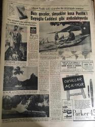 HÜRRİYET GAZETESİ 11 EYLÜL 1966 YIL :19 SAYI :6598---Rumlar ,İki Türk Gencini Sebepsiz Yere Öldürdü ---Mildenberger ,Clay a 12. Raundda Pes dedi ---Milli Eğitim Bakanına Göre Hiçbir Lise Mezunu Açıkta Kalmayacak ---Küçük Erkmen lerin  sünnetinde eski DP .liler  bir araya  geldiler ---Süleyman Demirel İzmir de Felekten bir gece çaldı ---Belediye Reisi imar müdürünün  kapısına kilit vurdu ---Petrol hattı  bir anonim  şirketi  devredilecek ---Batı Trakya ya gidecek 35 öğretmene  vize  verilmedi --Kapınızı çalan tehlike --Sevimli Prenses Süreyya ,İran Vatandaşlığından Çıkartılıyor ---Sir Winston Churchill kadınlara çok düşkünmüş ---Fenerbahçe A.Ordu 'yu güç yendi : 2-1 ---Göztepe-Bologna bugün İzmir de karşılaşıyorlar ---Feriköy Altay ı 1-0 yendi --G.Birliği ile Ank.Gücü yenişemediler  :1-1--Eskişehir :2 Karşıyaka :2 --PTT:2 İ.Spor :0---Petrol hattı bir anonim  şirkete devredilecek --Hürriyet Gazetesi Yazı İşleri Müdürlüğüne  Ben Sahte Kaymakam Değilim Tahliyem de Normaldir --