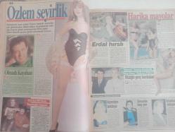 PS Magazin Haftalık Magazin ve Siyasi Aktüalite Dergisi - 8 Mart 1992 - N'olur vurma öğretmenim - Fedakar Abla - İlker Sarıer - Kenan Erçetingöz - Tülin Dümenler'in bir milyonluk 'Klozet' fotoğrafı - Zuhal Olcay - Melike Zobu - Murat Özvardar - Mehmet Ali Yılmaz - Kerem Alışık - Hakan Ural - Salih Dede'nin paylaşılamayan mirası 12 Milyar sahibini bekliyor - Sibel Gökçe - Orhan Vural - Meclis'e bak hizaya gel - Kulak çeken kitap - Özlem Selanik seyirlik - Olmadı Kayahan - Cici Kız Nil Ünal Mustafa Topaloğlu hayranı - Yonce Evcimik - Hakan Peker - Gitarist Niso - Seda Sayan - Deniz Pulaş - Temel Özalak - Kendini arayan ünlü aktör! - Nick Nolte - Elke Sommer - Maria Rosaria Omaggio - Carla Bruni - Beatrice Dalle - Banu Salfati - Mehmet Ulusoy - Pelin Ulusoy - Canan Göztepe - Betim Balabam - Anet Altam - Şebnem Dinçgör - Öykü Osma - Necati Zincirkıran - Büyünün İzinde - Fatoş Güney - Yılmaz Güney - Kerim Evren - Ahmet Gülhan - Ünsal Kubat - Sedef Ecer - Gündüz Gedikoğlu - Tam Takım Dergi