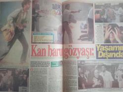PS Magazin Haftalık Magazin ve Siyasi Aktüalite Dergisi - 8 Mart 1992 - N'olur vurma öğretmenim - Fedakar Abla - İlker Sarıer - Kenan Erçetingöz - Tülin Dümenler'in bir milyonluk 'Klozet' fotoğrafı - Zuhal Olcay - Melike Zobu - Murat Özvardar - Mehmet Ali Yılmaz - Kerem Alışık - Hakan Ural - Salih Dede'nin paylaşılamayan mirası 12 Milyar sahibini bekliyor - Sibel Gökçe - Orhan Vural - Meclis'e bak hizaya gel - Kulak çeken kitap - Özlem Selanik seyirlik - Olmadı Kayahan - Cici Kız Nil Ünal Mustafa Topaloğlu hayranı - Yonce Evcimik - Hakan Peker - Gitarist Niso - Seda Sayan - Deniz Pulaş - Temel Özalak - Kendini arayan ünlü aktör! - Nick Nolte - Elke Sommer - Maria Rosaria Omaggio - Carla Bruni - Beatrice Dalle - Banu Salfati - Mehmet Ulusoy - Pelin Ulusoy - Canan Göztepe - Betim Balabam - Anet Altam - Şebnem Dinçgör - Öykü Osma - Necati Zincirkıran - Büyünün İzinde - Fatoş Güney - Yılmaz Güney - Kerim Evren - Ahmet Gülhan - Ünsal Kubat - Sedef Ecer - Gündüz Gedikoğlu - Tam Takım Dergi