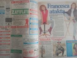 PS Magazin Haftalık Magazin ve Siyasi Aktüalite Dergisi - 29 Mart 1992 - Ona ''Vahşi Kız'' diyorlar - İlker Sarıer - Donmuş Mehmet beyin hatıraları... - İnsan Dondurması - Kenan Erçetingöz - Pervin Şahin - Nilüfer Apaydın - Begüm Özbek - Pelin Akad - Coşkun Sabah - Sarep Akıncıoğlu - Özlem Selanik - Güner Özkul - Bu cinayet 9 yaşında! - Göknur Kolbaşı - Cem Özsayarlar - Gülay Onay - Orhan Vural - Felaketler Yılı - Meltem Berent - Hüseyin Emre - Şahin Özer - Fedon - Semra Türel - Narin Duyar - Francesca Neri - Mariangela Corri - Sam Shepard - Mısır biter Nil bitmez - Aslı Gedikoğlu - Ayfer Aşar - Ender Alkoç - Aytaç İren - yüksel iren - Füsun Duru - Gönül Ciltkaya - Faruk Duru - Elvan Ersoy - Nevgül Andaç - Müberra Yorgancıoğlu - Şahin Özer - Mualla Özer - Ayşe Azizoğlu - Celal Çapa - Oliver Stone - Temel Özalak - Necati Zincirkıran - Aykut Işıklar - Kerim Evren - Perihan Savaş - Yılmaz Zafer - Agah Özgüç - Kanserle mücadelenin yeni bir yolu - Teoman Orberk - Tam Takım Dergi
