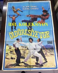 ÖLDÜRESİYE VUR, (THE IRON BULL) ÇİN KUNG FU DÖVÜŞ SİNEMA FİLM AFİŞİ / POSTERİ - BÜYÜK BOY - ORİJİNAL - 100 X 67 cm EBADINDA - Original Turkish Big Size Movie Poster - ALAN TANG, MANG CHIOU