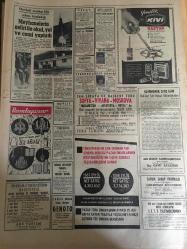 HÜRRİYET GAZETESİ 29 EKİM 1967 YIL :20 SAYI :7006--Cumhuriyet Bayramını Kutluyoruz --Kırk dört yıl oldu --Pakistan Devlet Başkanı Nazik Bir Ev Sahibi İdi ---Batı Trakya da Türk kızları zorla hemşire yapılıyor --Kocam öldürülmedi intihar etti ---Türkiye Güzeli Haciz Memurunun Baskınına Uğradı ---Türkiye de 200 bin  kadın  doğum kontrolüne uydu ---William Holden Sekiz ay  hapse mahkum  oldu ---40 Yaşından sonra erkek --Mustafa Sağyaşar :Dinleyicilerin sabırsızlıkla beklediği --Gollerin savaşı :3-2 --Fenerbahçe -G.Birliği, Galatasaray - Eskişehir --PTT:1 Altınordu :1 --Göztepe ,Şekersporu farklı mağlup etti : 4-1--Finlandiya yı 3-2 yenebildik -- Prusya lı 130 genç Ege de eşek ve deve sefası  yapıyor --Eyüp Han dün İzmir e gitti ve Ankara ya döndü ---H.İşcan Eyüp planının değiştirilmesini  istemiyor --Bir demokrat senatöre  göre Başkanlık seçiminde  Johnson un  adaylığı tehlikede --