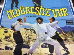 ÖLDÜRESİYE VUR, (THE IRON BULL) ÇİN KUNG FU DÖVÜŞ SİNEMA FİLM AFİŞİ / POSTERİ - BÜYÜK BOY - ORİJİNAL - 100 X 67 cm EBADINDA - Original Turkish Big Size Movie Poster - ALAN TANG, MANG CHIOU
