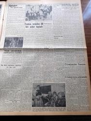 Vatan Gazetesi - 29 Mayıs 1954 - Bakanlar Kurulunda Amerikan Seyahati Görüşüldü - Başbakan Adnan Menderes İngiltere Büyükelçisini Kabul Ederek Müzakerede Bulundu - Habeşistan İmparatoru Haile Selasiye'nin Amerika'da Demeci - Çin Hindinde Komünist Komutanı Giap'ın Bir Demeci Yayınlandı - Ahmet Emin Yalman Köşe Yazısı - Fransa Yeniden 80 Bin Asker Topladı - Atom Enerjisinin Endüstriye Tatbiki - Beş Liralık Banknotların Toplatılması İçin Dava Açıldı - Denizde İsyan Yazan Herman Wouk Yazı Dizisi - Kız Talebisini İğfal Eden İmam Hilmi Toroş'un Sakalı Kesildi - Avrupa Savunma Topluluğu Andlaşması Yazan Abdullah Pulat Gözübüyük -  General Ali Fuat Cebesoy'un Siyasi Hatıraları Yazı Dizisi - Kukla Tiyatroları - Everest Fatihi Edmund Hillary Zatürreye Tutulmuş - Jigolo Yazan Daniel Harper Yazı Dizisi - Tokyo'da Yapılan Dünya Serbest Güreş Şampiyonası'ndan Resimler -  Türkiye İkinci Güzeli Ayfer Feray Puro Tuvalet Sabunu Kullanıyorum Diyor - Fenerbahçe Amatörleri Beyoğluspor'u 4 1 Yendi - Radyo