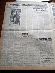 Vatan Gazetesi - 7 Haziran 1954 - Mareşal Tito Üçlü İttifak Sulhu Sağlamlaştıracak Dedi - New York'tan Ayrılan Adnan Menderes Bugün Atina'da Olacak - Galata Köprüsünün Tamirine Dün Gece Başlandı - İbrahim Karabacak Başpehlivan Oldu - Yeni İstanbul Emniyet Müdürü Alaeddin Eriş Geldi - Doğu Berlin'de Büyük Nümayişler Oldu - Denizde İsyan Yazan Herman Wouk Yazı Dizisi - Fotoğraflarla Haberler - Stalin'in Bir Mektubu - General Ali Fuat Cebesoy'un Siyasi Hatıraları Yazı Dizisi - Las Vegas'ın Türkü Hayrullah Kefoğlu Hikayesini Anlatıyor - Beşiktaş Beykoz'u 2 1 Mağlup Etti - Adana Demirspor Türkiye Futbol Birincisi Oldu - Bu Yerin Ötesinde Yazan Cronin - Sihirli Bir Sinema Doğuyor - Erkek kıyafetleri Değiştirilecek Mi - Pan American - Puro Tuvalet Sabunu - Belgin Doruk - Bulmaca - Derman Ağrı Kesici - Ankara İstanbul İzmir Radyosu Programı - Odeon Mağazaları - Türkiye Kredi Bankası - Çapamarka -