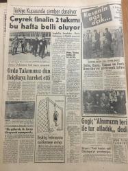 HÜRRİYET GAZETESİ  23 OCAK 1968 YIL :20 SAYI :7090---Sunay ,Arap Milletlerine Beslediğimiz Kardeşçe Duyguyu İleteceğim Dedi ---Türk kesimlerine  giden bütün yollar  kapatıldı --Bütçe Komisyonunda  Dün Personel Kanunun Bir An Önce Tatbiki İstendi ---Güzel  yüksek mühendis  Özgen , gelin  gittiği Almanya da intihar etti --Bangkok da ki Çin pazarı --Çeyrek finalin 2 takımı bu hafta  belli oluyor --Ordu Takımımız  dün Belçika ya  hareket  etti --Gegiç Alnımızın  teri ile  tur atladık  dedi ---Tayland  da  Melike Ferah  ın  yoluna gül ve pirinç  serpildi --Yunan Şilebinin  Battığı Yerde Bir de Yugoslav Gemisi Karaya Oturdu---Telefon faturasını ödemek için evlerini  satışa çıkardılar --Başkan Johnson Kosigin e gizli bir  mesaj gönderdi --Zeytinyağı  sanıklarının duruşmasından 41 şahit dinlendi --AP Grubuna verilen gensoru  önergesinde  Kürşat ın Bakanlıktan  alınması  istendi ---Yardley  parfümerinin  sahibesi homoseksüel kocasından ayrıldı ---