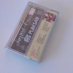 ZAFER PEKER AŞKIMIZ VAR GİBİ Sıfır Kaset .A3