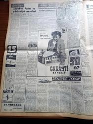 Vatan Gazetesi - 24 Haziran 1954 - Karısını Baldızını Kaynanasını Öldüren Katil Hikmet Küçük Müşahede Altına Alındı - Bir Şehit Anasına 100 Dolar Verilecek - Tarsus'tan Vatan'a Yazan Fasih İmal Yazı Dizisi - Ankara'da Gizli 46 Ton Ve 74 Sandık Kesme Şeker Bulundu - Komisyon Kırşehir İlgasını Kabul Etti - Server Somuncuoğlu CHP'den İstifa Etti - Orgeneral Salih Omurtak Vefat Etti - Kışlalarda Ranza Usulü Kalkıyor - Başbakan Adnan Menderes Libya Başbakanı Mustafa Ben Halim İle Görüştü - Fen Dekanlığına Nüzhet Gökdoğan Seçildi - Denizde İsyan Yazan Herman Wouk Yazı Dizisi - Başbakan Nehru'ya Suikast Teşebbüsü Meydana Çıkarıldı - Yugoslav Ordusu Fotoğraf Sergisi Açıldı - Hoş Memo Karikatür- Amerikalı Bilgin Doktor Karl T. Compton Dün Öldü - Pul Aleminin İçyüzü Derleyen Nur Sabuncuoğlu - Galatasaray Lisesi'nden Mezun Bir Genç Limon Satıyor - General Ali Fuat Cebesoy'un Siyasi Hatıraları Yazı Dizisi - Bu Yerin Ötesinde Yazan Cronin Yazı Dizisi - Dünya Kupası Futbol Müsabakaları - Milli Takım