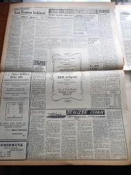 Vatan Gazetesi - 23 Haziran 1954 - İbni El Sunusi Celal Bayar'a Mesaj Gönderdi - Başbakan Adnan Menderes Tarafından Libya Başbakanı Mustafa Ben Halim'e Verilen Ziyafet - Karaborsa Pahalılığın Tesirini Arttırıyor - Guatemala'da Dün Büyük Çarpışma Oldu - Dünya Kupası Garaj Maçında Türkiye Almanya İle Karşılaşıyor - Sendikaların Konfederasyona Müracaatleri - Tarsus'tan Vatan'a Yazan Fasih İmal Yazı Dizisi - Belediye Seçim Kanunu Değişiyor - 12. Dil Kurultayı için Hazırlık - Denizde İsyan Yazan Herman Wouk Yazı Dizisi - Geçmişte Bugün Hatay Anavatana Kavuşuyor - Sovyetler De Atom Topu Yapmışlar - İzmir'de Genelev Kadınları Sendika Kuracaklar - General Ali Fuat Cebesoy'un Siyasi Hatıraları Yazı Dizisi - Pul Aleminin İçyüzü Derleyen Nur Sabuncuoğlu Yazı Dizisi - Vatan Radyo İlavesi - İstanbul Radyosu Stüdyo Mühendisinin Bir Bayan Olduğunu Biliyor Musunuz - Yüksek Mühendis Mualla Acar - Bu Yerin Ötesinde Yazan Cronin - Pal Traş Bıçağı - Radyolin - Türkiye Kore Milli Maçından Fotoğraf