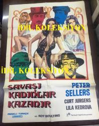 SAVAŞI KADINLAR KAZANIR (Soft Beds, Hard Battles), 1974, ORİJİNAL SİNEMA FİLM AFİŞİ / POSTERİ, - BÜYÜK BOY - ORİJİNAL - 100 X 68 cm EBADINDA - Original Turkish Big Size Movie Poster - Roy Boulting, Peter Sellers, Lila Kedrova, Curd Jürgens, Béatrice Romand, Jenny Hanley, Gabriella Licudi, Françoise Pascal