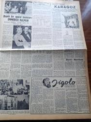 Vatan Gazetesi - 10 Mayıs 1954 - Ahmet Emin Yalman Köşe Yazısı - Kırşehir Seçimine Demokrat Parti İtiraz Etti - Çin Hindi Kuzeyinde Esir Kafileleri Görüldü - Amerikalı Tanınmış İnşaatçı Harry Morrison Seyhan Barajını İnceliyor - Kıbrıs Türkleri Muhtariyet Değil İlhak İstiyor - Teknik Okul Öğrencilerine Sabır Tavsiye Edildi - Sovyetler Birliğine Verilen Notamız Açıklandı - Başbakan Adnan Menderes Gazetecilere Ziyafet Verdi - Denizde İsyan Yazan Herman Wouk Yazı Dizisi - İstanbul'a Hasta Akını Önlenecek - Fotoğraflarla Haberler - General Ali Fuat Cebesoy'un Siyasi Hatıraları Yazı Dizisi - Büyük Bir Operet Bestekarı Emmerich Kalman - Ramazan Geceleri Karagöz - Jigolo Yazan Daniel Harper Yazı Dizisi - Galatasaray Beşiktaş'ı Dün 3 0 Mağlup Etti - Serbest Güreş Müsabakaları - Bahar Kupası Atletizm Yarışmaları - Şişli Terakki Lisesi'nin 75. Yıldönümü - Ayfer Feray Puro Tuvalet Sabunu Kullanıyorum Diyor - Çapamarka - Gripin - Ankara İstanbul İzmir Radyosu Programı - Bulmaca -T.M.G.T Toplantısı