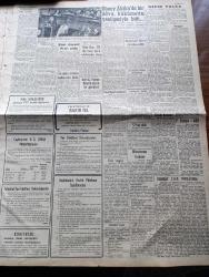 Vatan Gazetesi - 30 Mart 1961 - Profesör Doktor Yavuz Abadan Köşe Yazısı - Devlet Başkanı Cemal Gürsel Dün 147'ler Heyetini Kabul Etti - Vali Ve Belediye Reisi Refik Tulga Kuyruklardan Mektup Aldı - Ulaştırma Bakanı Orhan Mersinli'nin Açıklaması - Radyolarda Her Parti 10 Dakika Konuşacak - İçişleri Bakanı Nasır Zeytinoğlu Diyarbakır'da - Elizabeth Taylor Hollywood'a Döndü - Hacettepe Hastanesi Dün Yeniden Hizmete Girdi - Aziz Nesin'in Romanı Kağnı Gölgesindeki İt Yazı Dizisi - Bazı Semtler İçin Dolmuş Tarifesi Tesbit Edildi - Ayla Erduran Ve Francesco Mander - SEATO Laos'ta  Barışçı Gayretler Boşa Çıkarsa Müdahaleye Kararlı - İtalya'da Grevler Genişliyor - Oktay Akbal Köşe Yazısı - Amerika'daki Şahsiyetli Türk Tankut Akalın - Clark Gable'in Oğlu Babasının Öldüğü Klinikte Doğdu - Taş Devri Çizen Mıstık - Stiv Roper Çizgi Roman - Ton Ton Agah Çizgi Roman Sade Yalçın - Fenerbahçe AEK Berabere Kaldı - Modaspor Kulübünün Arazisi Beden Terbiyesine Verildi - İstanbul Kız Lisesi Şampiyon