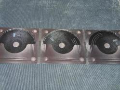 LOUNGE 2009 3 CD BOX SET - DÖNEM BASKISI SIFIR AYARINDA ÇOK TEMİZ MÜZİK CD SİDİR.