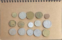 15 adet yabancı madeni para
