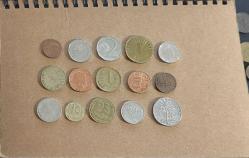 15 adet yabancı madeni para