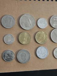 15 adet yabancı madeni para