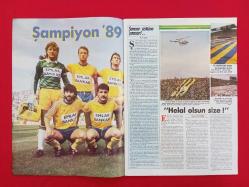 Gelişim Spor Futbol Dergisi - Sayı: 44 - 7 Haziran 1989 - Kapak: Şampiyon Fenerbahçe - Poster: Fenerbahçe 38x56 cm, Müjdat Yetkiner - İçerisinde 4 Adet Sporcu Kartı Vardır