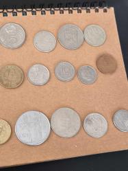 23 adet yabancı madeni para
