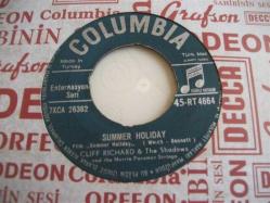 7 - CLIFF RICHARD & THE SHADOWS - SUMMER HOLIDAY - DANCING SHOES