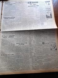 Vatan Gazetesi - 13 Temmuz 1953 - Ahmet Emin Yalman Köşe Yazısı - Komünistler Mütareke İçin Cevap Verecekler - Türkiye Güzeli Ayten Akyol - Long Beach Güzellik Yarışması - Milli Eğitim Bakanı Rıfkı Salim Burçak'ın Demeci - Washington'da Süveyş Kanalı İşi Görüşüldü - Mareşal Bulganin'in De Tevkifi Muhtemel - Millet Partisi Hakkında Yapılan Tahkikat - İçimizdeki Şeytan Yazan Raymond Rodiguet Yazı Dizisi - Şehrimizde Bu Ders Yılı Bir Alman Lisesi Açılacak - Dünya Üniversiteler Servisi Kongresi Dün Açıldı - Amerika'da Bir Cezaevinde İsyan Çıktı - Ses Yıldızımız Leyla Gencer İtalya'ya Gitti - Amerika İsrail'in Kararını Tanımıyor -  Batan Dumlupınar Denizaltısı Hakkında İsveç Basınının Yayını - Yeni Bir Gün Doğacak Yazan Emmanuel Robles Yazı Dizisi - Malenkof'un Hayatı Ve Siyasi Görüşleri - Palma'da Seyrettiğimiz Bir Boğa Güreşi - Gül Müsabakaları Bitti - Modada Dünkü Yelken Yarışları - İstanbul Kapılarında Fethin Büyük Tarihi Romanı Yazan Feridun Fazıl Tülbentçi Yazı Dizisi - Kozhelvası