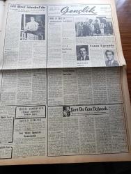 Vatan Gazetesi - 16 Temmuz 1953 - Suikastçilere Siper Olanlar Yazan Ahmet Emin Yalman Köşe Yazısı - Millet Partisi Hadisesi Dolayısıyla CHP Dün Bir Tebliğ Neşretti - İran'da Referandum Yapılacak - Prenses Margaret Fotoğraf - Kore'de Komünistler Yeniden Taarruza Geçti - Sovyet Rusya'da Beriacı Memurlar Temizleniyor -  Dün 21 Tasarı Kanunlaştı - Bünyemizi Zehirleyen Siyasi Parazit Millet Partisi Yazan Burhan Apaydın - Londra Canavarı John Christie İdam Edildi - İçimizdeki Şeytan Yazan Raymond Rodiguet Yazı Dizisi - Avrupa Güzellik Müsabakası İstanbul'da Yapılacak - Yunanistan'da Basına Verilen Cezalar Artıyor - Fransa'da Türk Tütünü İle Yapılan Ege Sigarası - İdil Biret İstanbul'da - Varlık Dergisi 20  Yaşında Yazan Oktay Akbal - Yeni Bir Gün Doğacak Yazan Emmanuel Robles Yazı Dizisi -  Mavi Gillette Bıçakları - Gripin - Kamyon Fabrikası Kuruluyor - İktisat Ve Piyasa Hazırlayan Fasih İnal - Odeon Mağazaları - Mc Cormick Harman Mağazaları - Bulmaca - Kodak - İstanbul Ankara İzmir Radyosu