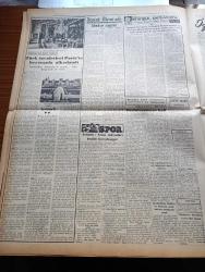 Vatan Gazetesi - 24 Haziran 1953 - Ahmet Emin Yalman Köşe Yazısı - Başbakan Adnan Menderes İsmet İnönü'nün Nutkunu Siyasi Hayatta Merhale Saydı - Ekonomi Ve Ticaret Bakanı Fethi Çelikbaş İktisadi Durumu Anlattı - İran'da Siyasi Durum Gittikçe Gerginleşiyor - Ankara Atina Takımları Bugün Karşılaşıyor - Cumhuriyet Halk Partisi Kurultayında İkinci Gün - CHP Malları Görüşülemedi - Mısır Cumhuriyet Şenlikleri Yapıyor - İzmir'de NATO Karargahında - Kadınlar Tekkesi Yazan Refik Halid Karay Yazı Dizisi - Gölcük Fenerinde Beyaz Işık Yanacak - Kimsesiz Ve Serseri Çocuklar Yurdu Açıldı - Tokyo Güzeli Yoko Kimura - Sümerbank - Hoş Memo Karikatür - Kaliforniya'da Komünist Partisi Kanun Dışı Edildi - Türk Tuvaletleri Paris'te Heyecanla Alkışlandı - İsmail Altınok'un Sergisinde Yazan Hamit Görele - İstanbul Kapılarında Fethin Büyük Tarihî Romanı Yazan Feridun Fazıl Tülbentçi Yazı Dizisi - İstanbul Sineması Programı - Movado Saat - Puro Tuvalet Sabunu - Yeni Bir Gün Doğacak Yazan Emmanuel Robles Yazı