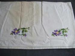 KANAVİÇE İŞLEMELİ - ŞARK KÖŞESİ YASTIK ÖRTÜSÜ - 46X306 CM - 8 MOTİF - SANDIKTA RENGİ SARARMIŞ