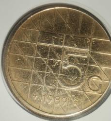 HOLLANDA 1989  5 GULDEN  ÖZEL KAPAMASINDA