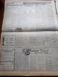 Vatan Gazetesi - 24 Mayıs 1953 - Ahmet Emin Yalman Köşe Yazısı - Rusya'da Yeniden Cezalar Verildi - İstanbul'un Elektrik Derdine Dair Demeç - Fransız Kabinesini Kurmaya Guy Mollet Davet Edildi - Amerikan Dışişleri Bakanı John Foster Dulles Yarın Geliyor - Cumhuriyet Halk Partisinin Tenkidine Karşı Demokrat Partililerin Görüşleri - Türkiye Turizm Kurumu Başkanı Lütfi Kırdar - Eski Başbakan Şemseddin Günaltay İktisadi Durumu Tenkid Etti - Kore Tugayımızın Son Savaşı - Tiyatroya Dair Tartışmalı Toplantı Yapıldı - Kraliçe Elizabeth Provalarda - Kadınlar Tekkesi Yazan Refik Halid Karay Yazı Dizisi - Banka Müdürü Olan İlk Kadın Bayan İclal - Atatürk Kız Lisesinde Meslek Seçim Günü - Altmışlık Kadın Kaçırıldı - İrlanda'da Mektup Bomba Patladı - Almanya Filipin Maçı - Amerikan Uçaklarının Menzili - Uyanan Kıta Afrika Yazan Tunç Yalman Yazı Dizisi - İstanbul Kapılarında Fethin Büyük Tarihî Romanı Yazan Feridun Fazıl Tülbentçi Yazı Dizisi - Tiyatrolar Sinemalar Programı - Nüzhet Keyder