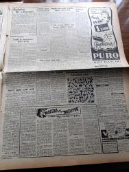Vatan Gazetesi - 24 Mayıs 1953 - Ahmet Emin Yalman Köşe Yazısı - Rusya'da Yeniden Cezalar Verildi - İstanbul'un Elektrik Derdine Dair Demeç - Fransız Kabinesini Kurmaya Guy Mollet Davet Edildi - Amerikan Dışişleri Bakanı John Foster Dulles Yarın Geliyor - Cumhuriyet Halk Partisinin Tenkidine Karşı Demokrat Partililerin Görüşleri - Türkiye Turizm Kurumu Başkanı Lütfi Kırdar - Eski Başbakan Şemseddin Günaltay İktisadi Durumu Tenkid Etti - Kore Tugayımızın Son Savaşı - Tiyatroya Dair Tartışmalı Toplantı Yapıldı - Kraliçe Elizabeth Provalarda - Kadınlar Tekkesi Yazan Refik Halid Karay Yazı Dizisi - Banka Müdürü Olan İlk Kadın Bayan İclal - Atatürk Kız Lisesinde Meslek Seçim Günü - Altmışlık Kadın Kaçırıldı - İrlanda'da Mektup Bomba Patladı - Almanya Filipin Maçı - Amerikan Uçaklarının Menzili - Uyanan Kıta Afrika Yazan Tunç Yalman Yazı Dizisi - İstanbul Kapılarında Fethin Büyük Tarihî Romanı Yazan Feridun Fazıl Tülbentçi Yazı Dizisi - Tiyatrolar Sinemalar Programı - Nüzhet Keyder