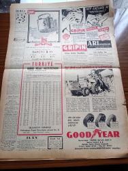 Vatan Gazetesi - 7 Mayıs 1953 - Ahmet Emin Yalman Köşe Yazısı - İngiltere Mısır Görüşmesi Kesildi - Ceza Kanunundaki Tadil Çalışmaları - Samsun Milletvekili Hasan Fehmi Ustaoğlu'nun Dokunulmazlığı İçin Komisyonda Tartışmalar - Laos Meselesi Birleşmiş Milletlere Verilecek - Kira Tasarısı Kabul Edildi - De Gaulle Yeni Parti Kuracak - Komünistler Kore'de Bir Teklifi Reddettiler - Yunan Basınında Yersiz Yayınlar - Kadınlar Tekkesi Yazan Refik Halid Karay Yazı Dizisi - Stevenson Dünyayı Geziyor Formoza Yazan Adlai Stevenson Yazı Dizisi - Yalova Kaplıcaları Esaslı Şekilde Tamir Görüyor - Yıldız Parkında Halka Gül Satılacak - Balıkesir'de Bir Öğrenci Öğretmeni Dövmüştür - Kanun Namına  Filmi Başrolde Ayhan Işık Gülistan Güzey - Sadri alışık- Atıf Kaptan -  Fenerbahçe Galatasaray'ı 2 1 Mağlup Etti - Azeri Türkleri - Galatasaray'ın Fenerbahçeli Melih Ilgaz Hakkındaki İtirazı - Macera Bu Akşam Başlıyor Yazan Robert Collard Yazı Dizisi - Öğretim Eğitim Gençlik - Kırkpınar Güreşlerinin Hakemleri