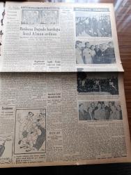 Vatan Gazetesi - 29 Mayıs 1950 - Hükümet Programı Demokrat Parti Grubunda Görüşüldü - Ahmet Emin Yalman Köşe Yazısı - Türk Yunan Dostluğu - Türkiye Milli Gençlik Komitesi Kuruluyor - İşçi Kabinesi - İstanbul Fethinin 497. Yıldönümü - Bursa'da Güvenspor İle İvazpaşa Maçının Sonunda Kanlı Arbede - Türk Milli Takımı İran Milli Takımını 6 1 Yendi - Arnavutluk Seçimleri - Suriye'de Buhran Bir Koalisyon Kabinesi Kurulması Düşünülüyor -  İtham Eden Gözler Yazan Henry Bordeaux Yazı Dizisi - İstanbul'un Sanatla Fethi Yazan Behçet Kemal Çağlar - Değerli Bestekar Adnan Saygun Avrupa Ve Amerika'ya Gidiyor - Rusların Doğu'da Kurduğu Kızıl Alman Ordusu - Resimlerle Hadiseler - Kudüs'te Mukaddes Bir Makam - Ürdün Kralı Abdullah Futbolcularımızı Kabul Etti - Kanuni Sultan Süleyman Yazan Feridun Fazıl Tülbentçi Yazı Dizisi - Philips Leonard Buzdolabı - Çapamarka-İstanbul Ankara Radyosu Programı - Mazon Mevya Tuzu - Doktor Raif Ferit Bir -Birleşmiş Milletler Adalet Komisyonu Türk Delegesi Abdullah Polat