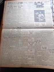 Vatan Gazetesi - 29 Mayıs 1950 - Hükümet Programı Demokrat Parti Grubunda Görüşüldü - Ahmet Emin Yalman Köşe Yazısı - Türk Yunan Dostluğu - Türkiye Milli Gençlik Komitesi Kuruluyor - İşçi Kabinesi - İstanbul Fethinin 497. Yıldönümü - Bursa'da Güvenspor İle İvazpaşa Maçının Sonunda Kanlı Arbede - Türk Milli Takımı İran Milli Takımını 6 1 Yendi - Arnavutluk Seçimleri - Suriye'de Buhran Bir Koalisyon Kabinesi Kurulması Düşünülüyor -  İtham Eden Gözler Yazan Henry Bordeaux Yazı Dizisi - İstanbul'un Sanatla Fethi Yazan Behçet Kemal Çağlar - Değerli Bestekar Adnan Saygun Avrupa Ve Amerika'ya Gidiyor - Rusların Doğu'da Kurduğu Kızıl Alman Ordusu - Resimlerle Hadiseler - Kudüs'te Mukaddes Bir Makam - Ürdün Kralı Abdullah Futbolcularımızı Kabul Etti - Kanuni Sultan Süleyman Yazan Feridun Fazıl Tülbentçi Yazı Dizisi - Philips Leonard Buzdolabı - Çapamarka-İstanbul Ankara Radyosu Programı - Mazon Mevya Tuzu - Doktor Raif Ferit Bir -Birleşmiş Milletler Adalet Komisyonu Türk Delegesi Abdullah Polat